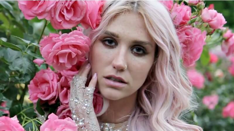 Kesha ritorna! Ecco il nuovo singolo “True Colors” con Zedd