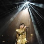 PRINCE_cantante_look - Thumbnail