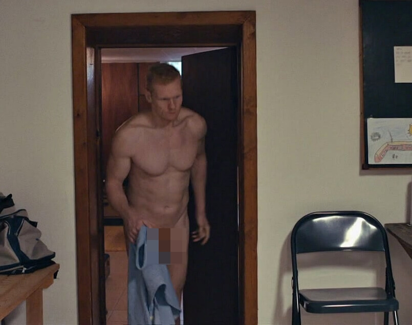 Peter_Plaugborg_naked_nudo_pisello
