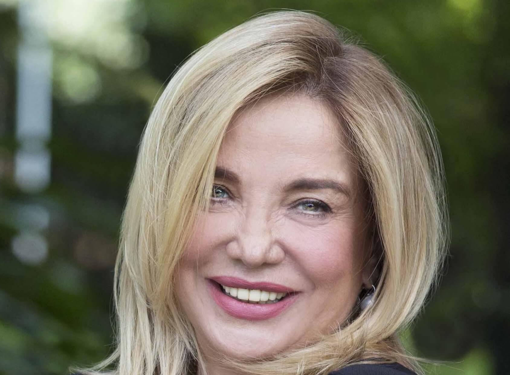 Simona_izzo_maternità_surrogata_utero_in_affitto_adozioni_gay