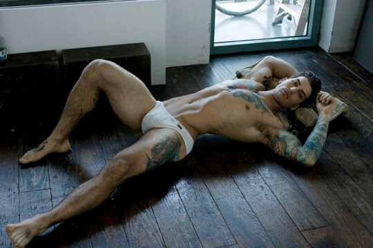 adam_von_rothfelder_nudo_fisico_sexy