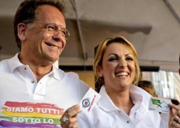 alessandro_cecchi_paone_unioni_civili_matrimoni_gay_coming_out_tg4_mediaset