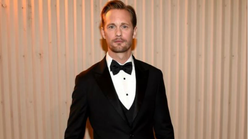 Alexander Skarsgard in mutande agli MTV Movie Awards 2016 - alexander skarsgard 3 1 - Gay.it