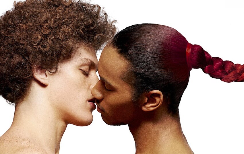 Benetton: la nuova campagna per l'amore egualitario - benetton billboard 01 - Gay.it