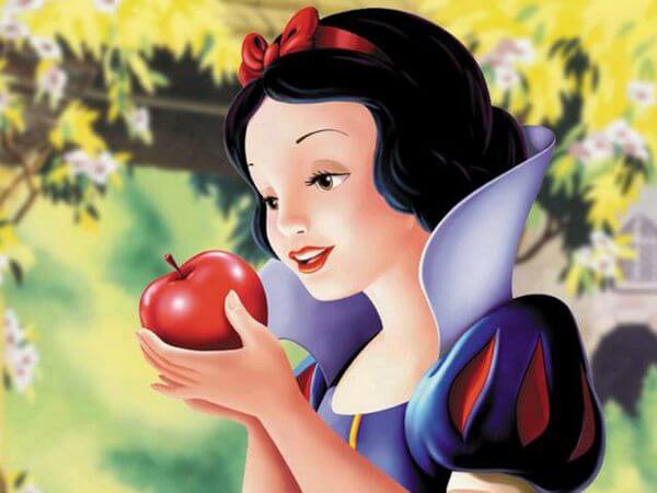 Disney: in sviluppo la storia di Rosarossa, sorella di Biancaneve - biancaneve e i sette nani - Gay.it