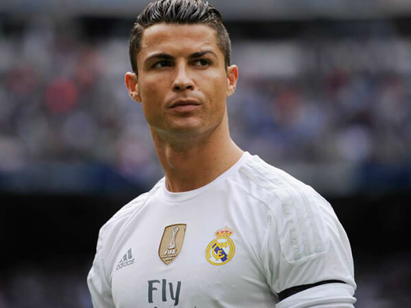 Cristiano Ronaldo insultato con termini omofobi ad una partita