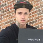 "Next Gay Thing": cosmetici e underwear for gays only! - Thumbnail