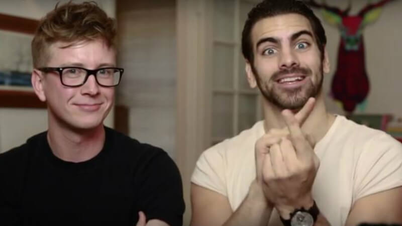 Nyle DiMarco: ecco come si flirta con la lingua dei segni!