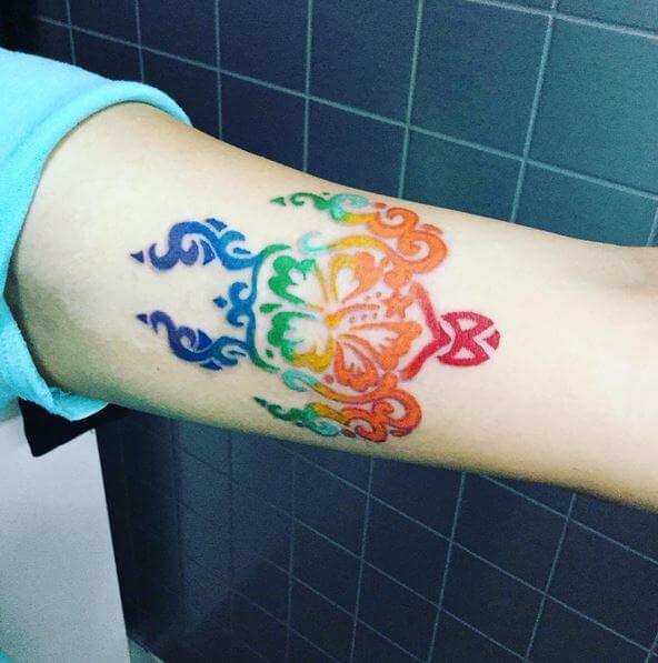 tatuaggi_LGBT_arcobaleno_stencil