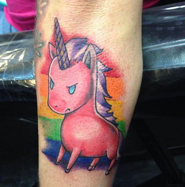 tatuaggi_LGBT_arcobaleno_unicorno