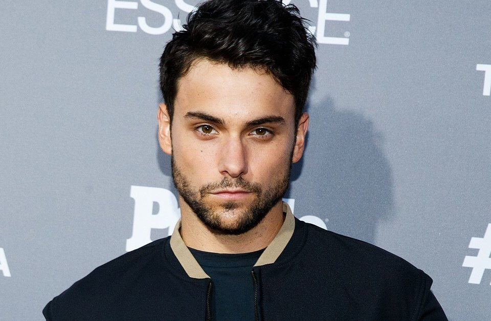 E' Jack Falahee, l'attore de Le Regole del delitto perfetto, in un sex tape gay? - Jack Falahee 7 - Gay.it