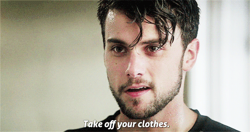 Jack-Falahee-gif