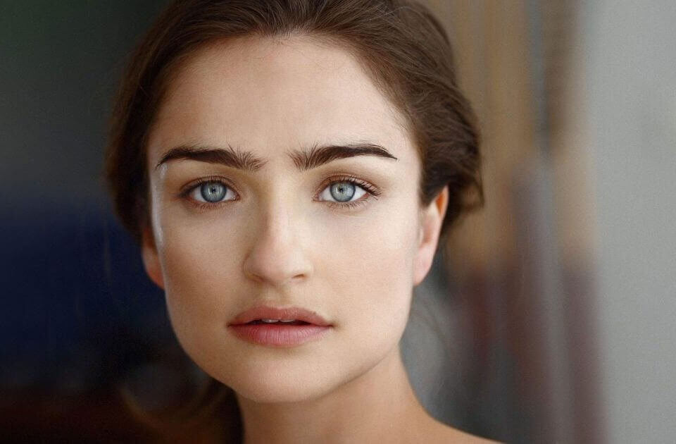 Ania Bukstein: la bellissima sacerdotessa di Game Of Thrones - ania bukstein cover - Gay.it