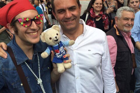 De Magistris in marcia al Pride di Napoli - demagistrisPRIDE - Gay.it