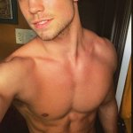 dustin_mcneer_fisico_sexy_ANTM - Thumbnail