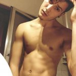 gabriele_esposito_amici_15_nudo - Thumbnail