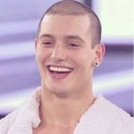 Gabriele Esposito vince Amici 15 categoria Ballo: ecco le sue foto più calde - Thumbnail