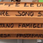 De Magistris in marcia al Pride di Napoli - Thumbnail