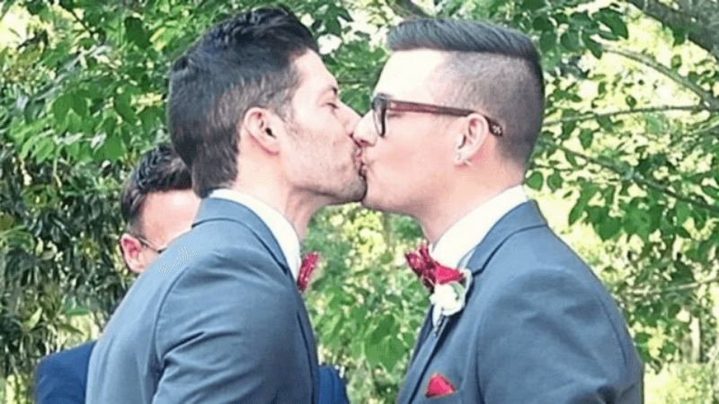 Gli youtubers gay del canale Shep689 si sposano.