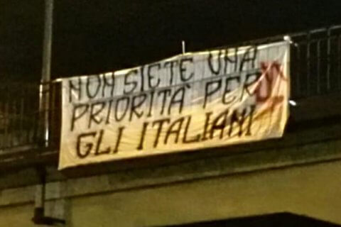 Blitz contro il Treviso Pride dei Veneto Skinheads: "L'Italia ha bisogno di culle, non di culattoni" - treviso omofobia cover - Gay.it