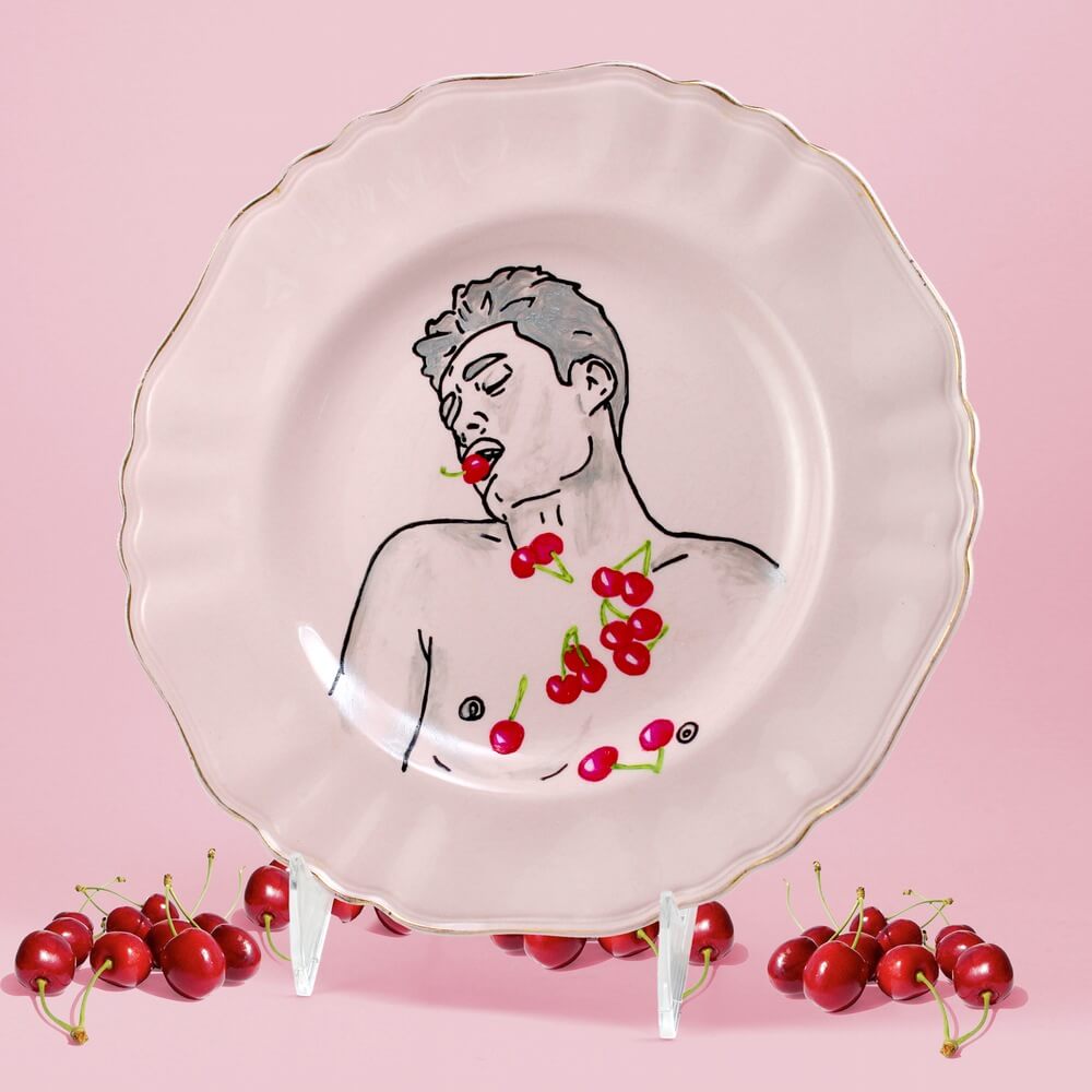 Le ceramiche gay vintage e sfacciate di Pansy Ass