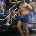 Un bagno mistico nella libertà: è il Berlin Pride - Thumbnail