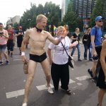 Un bagno mistico nella libertà: è il Berlin Pride - Thumbnail