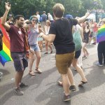 Un bagno mistico nella libertà: è il Berlin Pride - Thumbnail