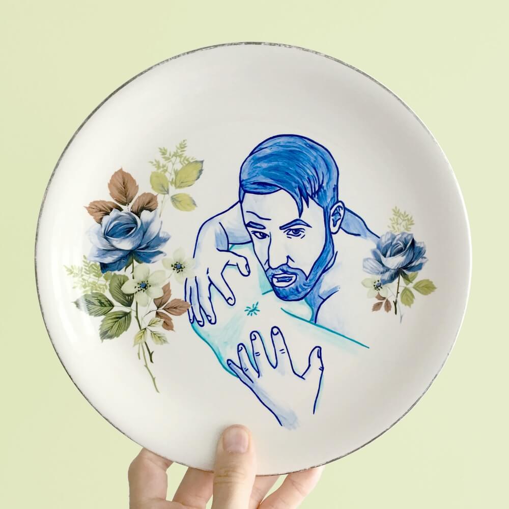 Le ceramiche gay vintage e sfacciate di Pansy Ass