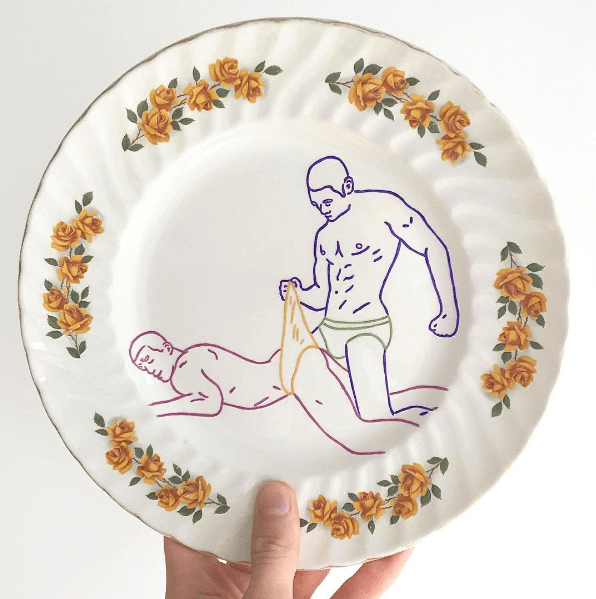 Le ceramiche gay vintage e sfacciate di Pansy Ass