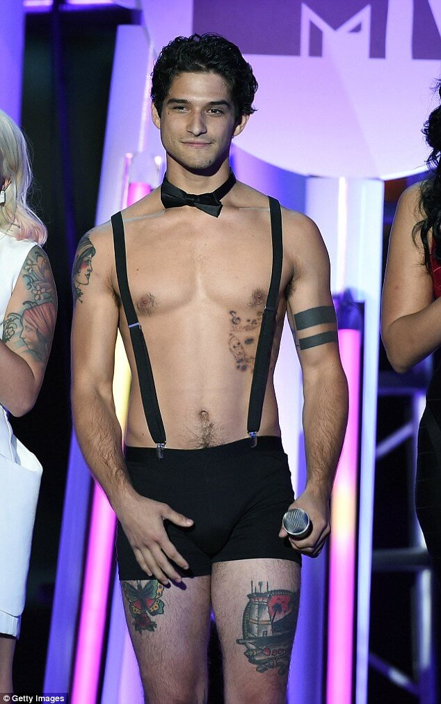 Ecco perché perdoniamo a Tyler Posey il finto coming out su Snapchat