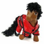 Le icone della musica, dell'arte e del cinema diventano Mini Pony - Thumbnail