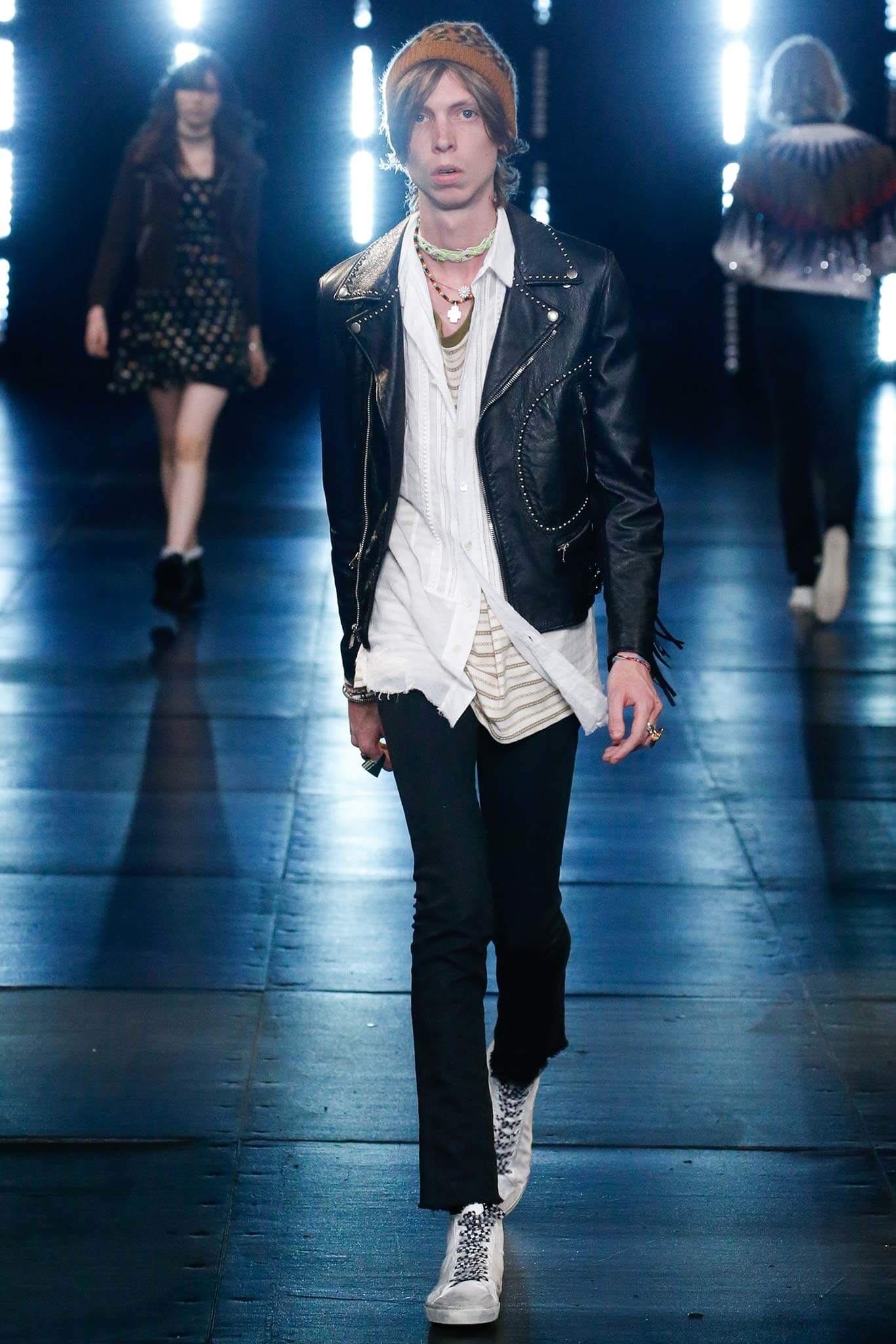 SL SS16
