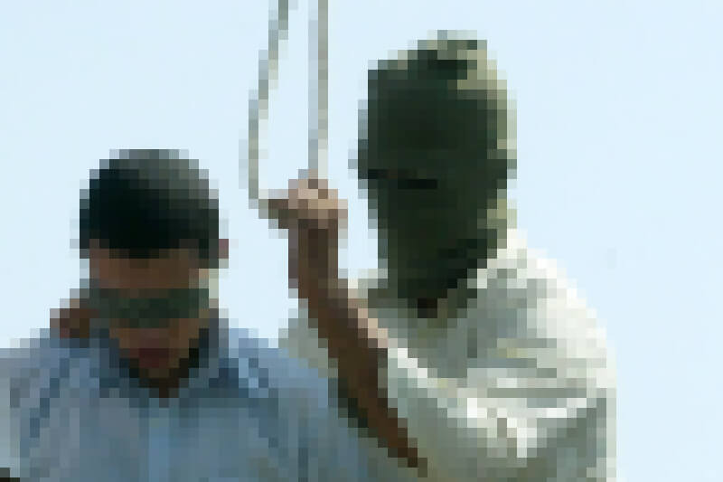 Iran: dopo un processo sommario, teenager giustiziato perché gay