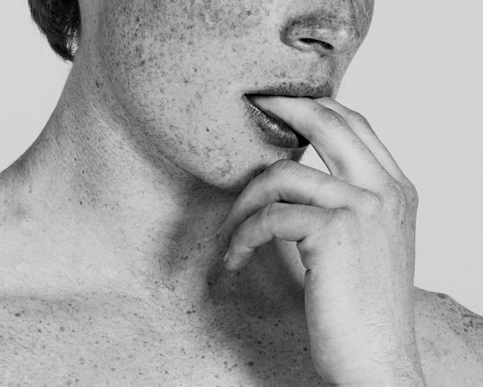 Ragazzi belli come ragazze: le fotografie di Haefeli sovvertono lo stereotipo