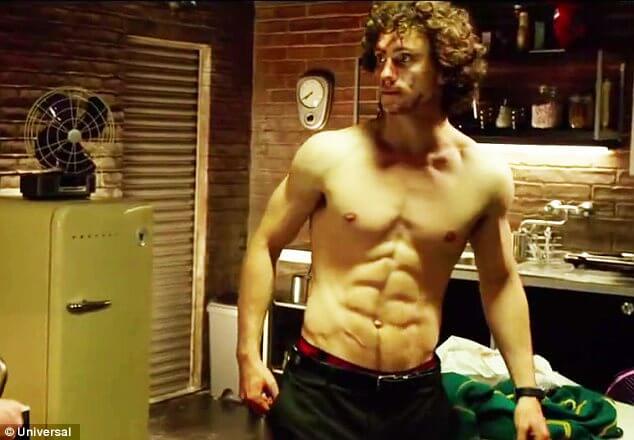 Aaron Taylor-Johnson: ecco il bellissimo "Animale Notturno" di Tom Ford