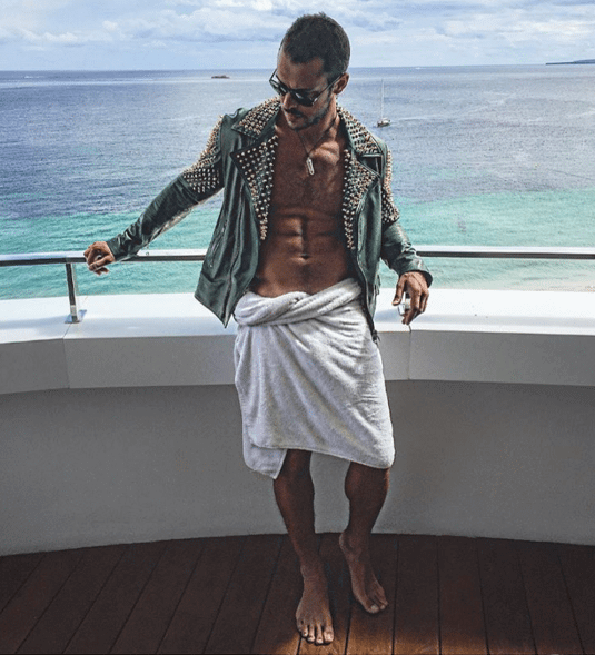 Andrea Montovoli: ecco la gallery con le foto più hot