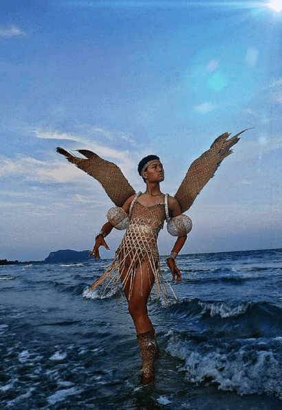 Questo designer thailandese 17enne ha conquistato il mondo con le sue incredibili creazioni