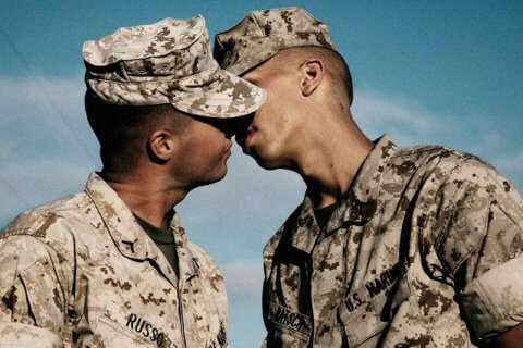 Unione civile all'Aeronautica Militare, il generale: "Basta discriminazioni verso i militari gay" - militari gay - Gay.it
