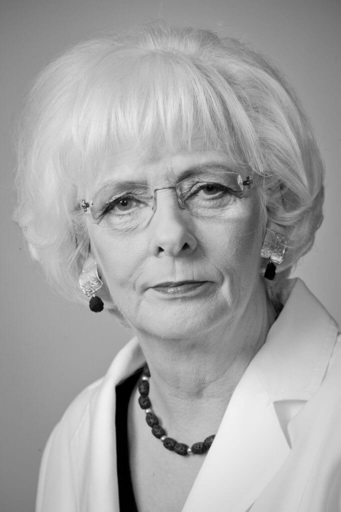 Jóhanna Sigurðardóttir, eletta Prima Ministra dell'Islanda il 1° febbraio del 2009, e sino ad ora l'unico Primo Ministro dichiaratamente omosessuale che sia mai stato eletto.