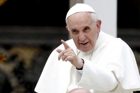 Papa Francesco attacca: "La teoria del gender è una guerra mondiale contro il matrimonio" - papa francesco - Gay.it