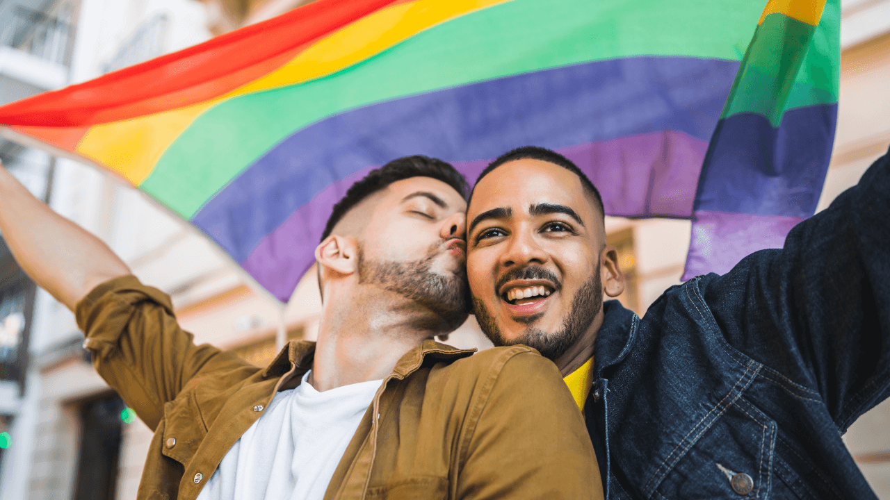 Scopri quanto sei gay con il test della scala Kinsey