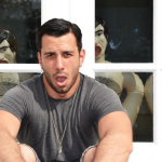 Jwan Yosef, futuro marito di Ricky Martin: gli scatti hot rubati da Instagram - Thumbnail