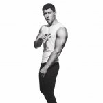 Nick Jonas hot mostra i muscoli su Men's Fitness! - Thumbnail