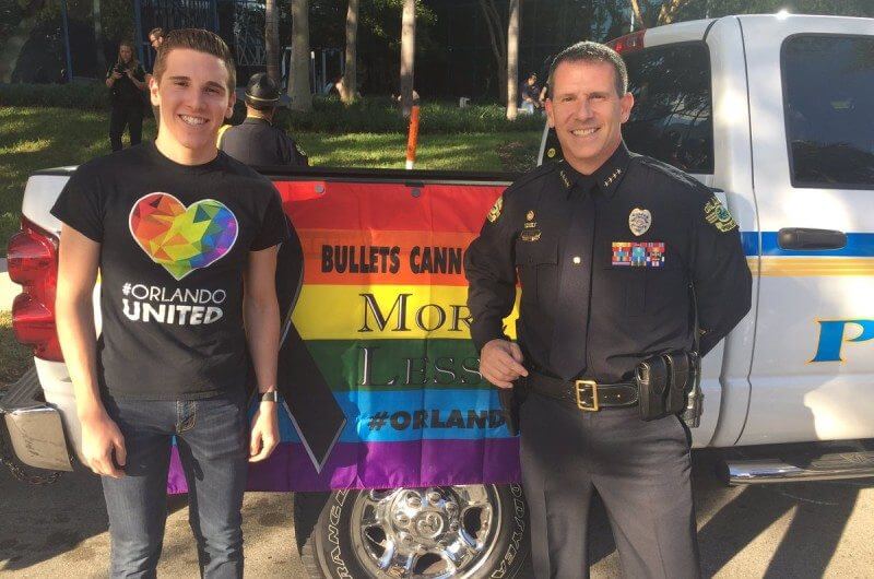 Commozione a Orlando per il Pride, cinque mesi dopo la strage