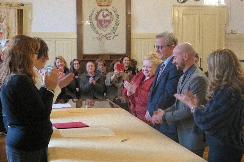 Prima unione civile a Gallarate, nonostante il rifiuto del sindaco: Andrea e Roberto sposi dopo 25 anni insieme!