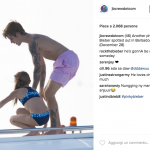 Justin Bieber con simbolo checked sui genitali e boxer rosa alle Barbados - Thumbnail