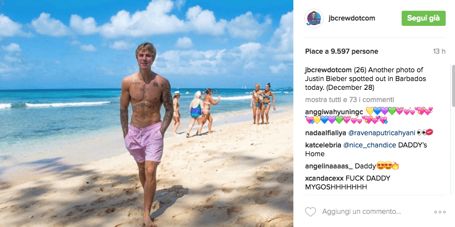 Justin Bieber con simbolo checked sui genitali e boxer rosa alle Barbados