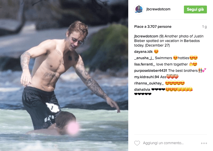 Justin Bieber con simbolo checked sui genitali e boxer rosa alle Barbados
