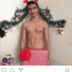 Modelli amatoriali in formato natalizio: su Instagram impazza l'hashtag #gaychristmas - Thumbnail